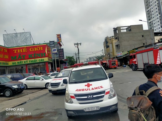 Vụ cháy quán karaoke đặc biệt nghiêm trọng tại Bình Dương: Giây phút hoảng loạn của người thoát chết ảnh 2