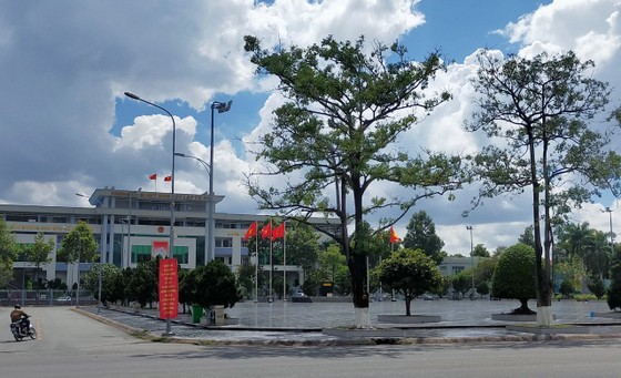Bình Dương thông qua Nghị quyết về Đề án đề nghị công nhận thành phố Dĩ An là đô thị loại 2 ảnh 2