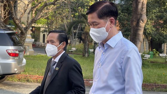 Ông Trần Vĩnh Tuyến: Bị cáo hoàn toàn không vụ lợi và chủ động khắc phục thiệt hại ảnh 1