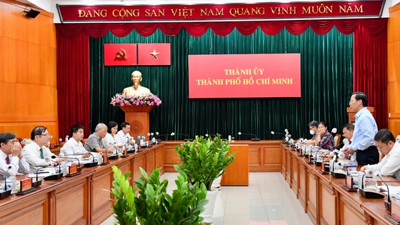 Chủ tịch UBND Phan Văn Mãi: TPHCM tiếp tục nghiên cứu chính sách đãi ngộ, thu hút nhân tài hấp dẫn hơn ảnh 1