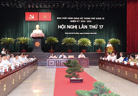 Bí thư Thành ủy TPHCM Nguyễn Văn Nên: Tìm giải pháp cho các vụ việc vướng mắc, khó khăn tồn đọng chưa xử lý ảnh 1