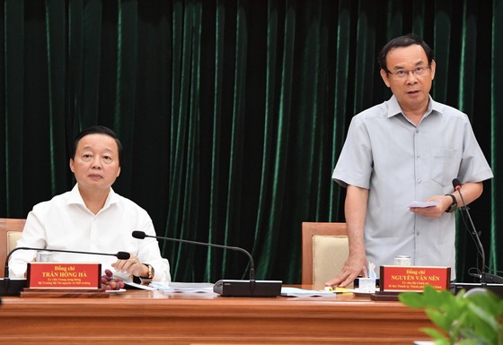 Bí thư Thành ủy TPHCM Nguyễn Văn Nên: Một trong những điều tiếc nhất đó là bỏ qua cơ hội phát triển ảnh 1