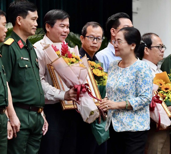 Chủ tịch nước Võ Văn Thưởng: Hóa giải nguy cơ từ sớm, từ xa để bảo vệ Tổ quốc ảnh 5