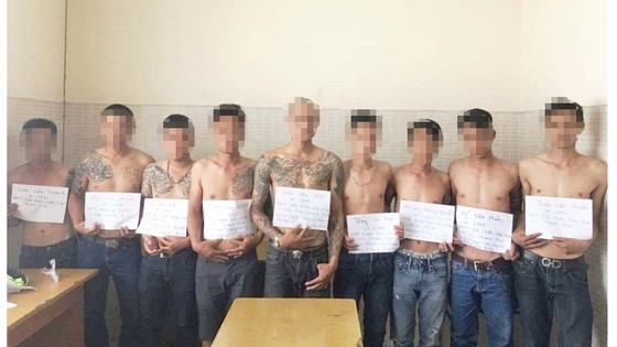 Nợ tiệm cầm đồ, cô gái bị bắt giữ, đòi chuộc 300 triệu đồng ảnh 1
