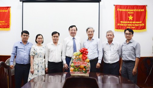 Lãnh đạo Ban Tuyên giáo Thành ủy TPHCM thăm, chúc mừng các đơn vị khoa học, công nghệ ảnh 4