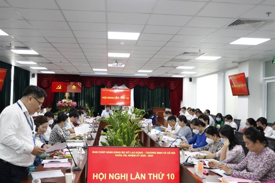 TPHCM: 72 doanh nghiệp được cấp tiền chi hỗ trợ thuê nhà cho người lao động ảnh 1