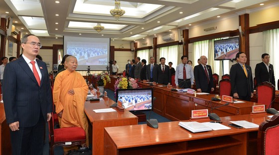 Khai mạc trọng thể kỳ họp thứ 9 tại Nhà Quốc hội và 63 điểm cầu truyền hình trên toàn quốc ảnh 4