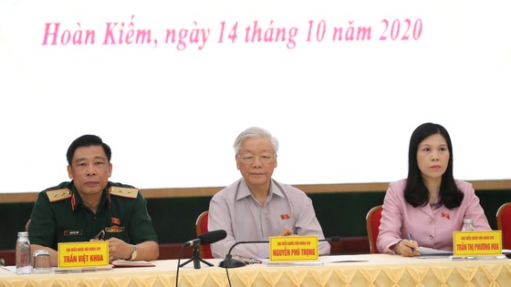 Tiếp xúc cử tri Hà Nội, Tổng bí thư, Chủ tịch nước Nguyễn Phú Trọng: “Lãnh đạo phải bản lĩnh, có phương pháp và đặc biệt là phải đoàn kết“ ảnh 2 Tiếp xúc cử tri Hà Nội, Tổng bí thư, Chủ tịch nước Nguyễn Phú Trọng: “Lãnh đạo phải bản lĩnh, có phương pháp và đặc biệt là phải đoàn kết“ ảnh 2