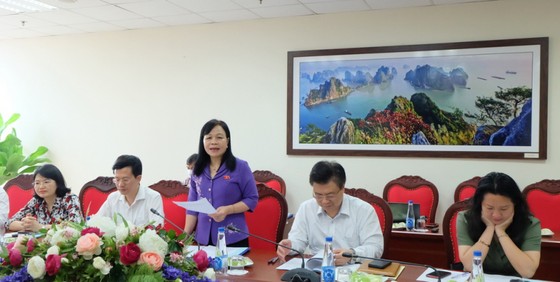 Không nên áp dụng thi trắc nghiệm đối với môn Lịch sử ảnh 1