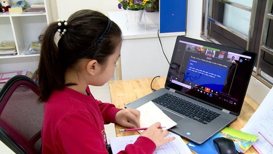 37,2% giáo viên gặp vấn đề về tâm lý khi dạy học trực tuyến ảnh 1