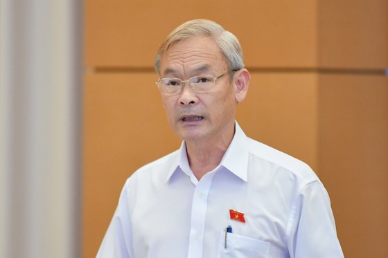 Không điều chuyển 932 tỷ đồng từ y tế và an sinh xã hội sang giao thông ảnh 2