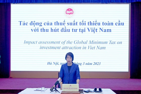 Thứ trưởng Bộ KH-ĐT Nguyễn Thị Bích Ngọc chủ trì hội thảo