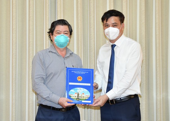 Ông Lê Tấn Cường nhận công tác tại Công ty TNHH MTV Phát triển Công nghiệp Tân Thuận ảnh 3 Ông Lê Tấn Cường nhận công tác tại Công ty TNHH MTV Phát triển Công nghiệp Tân Thuận ảnh 3
