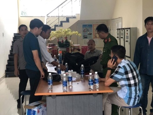 Bắt 2 nghi can cướp tại trạm thu phí Dầu Giây ảnh 1