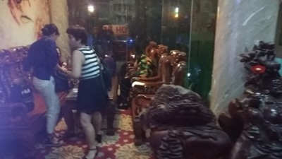Giải cứu 8 người bị mắc kẹt trong thang máy ở huyện Hóc Môn ảnh 2