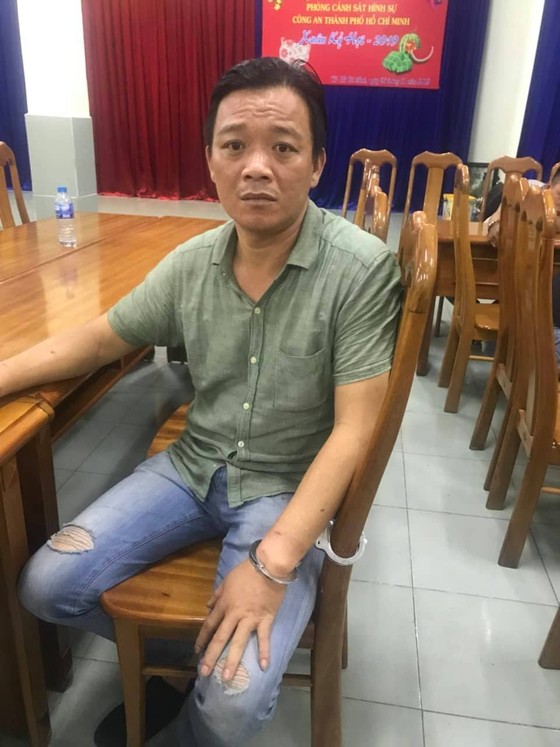Bắt băng nhóm chuyên dụ đàn ông vào khách sạn mua dâm, trộm hơn 1 tỷ đồng ảnh 1