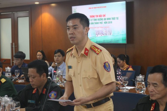 4.000 người diễn tập xử lý tình huống an ninh trật tự tại sân bay và trung tâm TPHCM ảnh 3