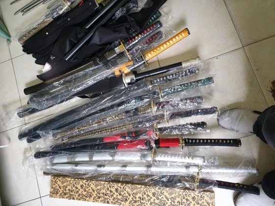 Bắt nhiều đối tượng mua bán, tàng trữ ma túy và vũ khí ảnh 4