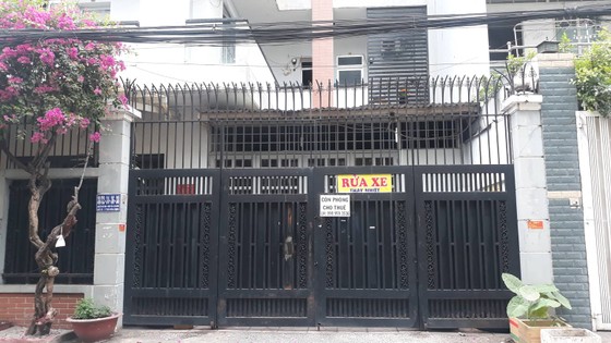 Rơi thang máy, 1 người chết, 2 người bị thương ảnh 1 Rơi thang máy, 1 người chết, 2 người bị thương ảnh 1