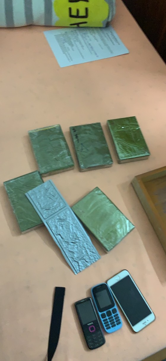 Hành trình phá đường dây ma túy thu 50 bánh heroin, 35kg ma túy đá... ảnh 6 Hành trình phá đường dây ma túy thu 50 bánh heroin, 35kg ma túy đá... ảnh 6