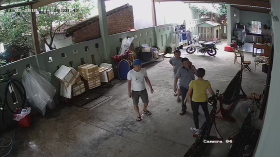 Hộ kinh doanh hải sản tố “giang hồ” Vũng Tàu đe doạ uy hiếp giành địa bàn ảnh 2 Hộ kinh doanh hải sản tố “giang hồ” Vũng Tàu đe doạ uy hiếp giành địa bàn ảnh 2
