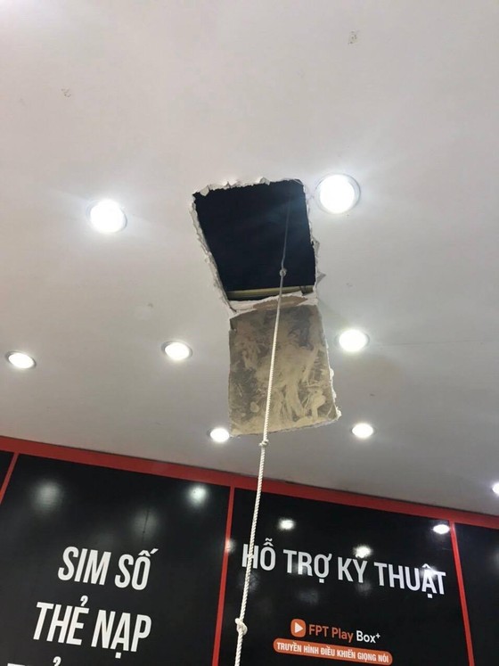 Bắt đối tượng đột nhập, phá két sắt lấy trộm tiền tại FPT Shop ảnh 1