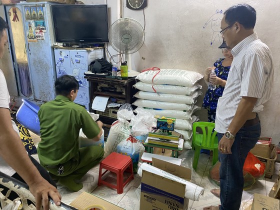 Phát hiện “xưởng” sản xuất bột ngọt giả nhãn hiệu nổi tiếng ở quận 8 ảnh 3