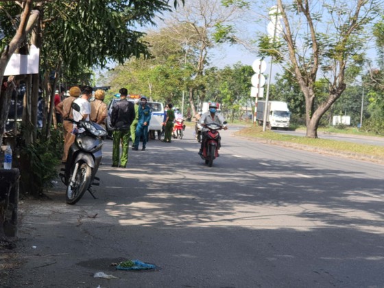Bắt khẩn cấp hai đối tượng tấn công CSGT ở huyện Bình Chánh ảnh 4