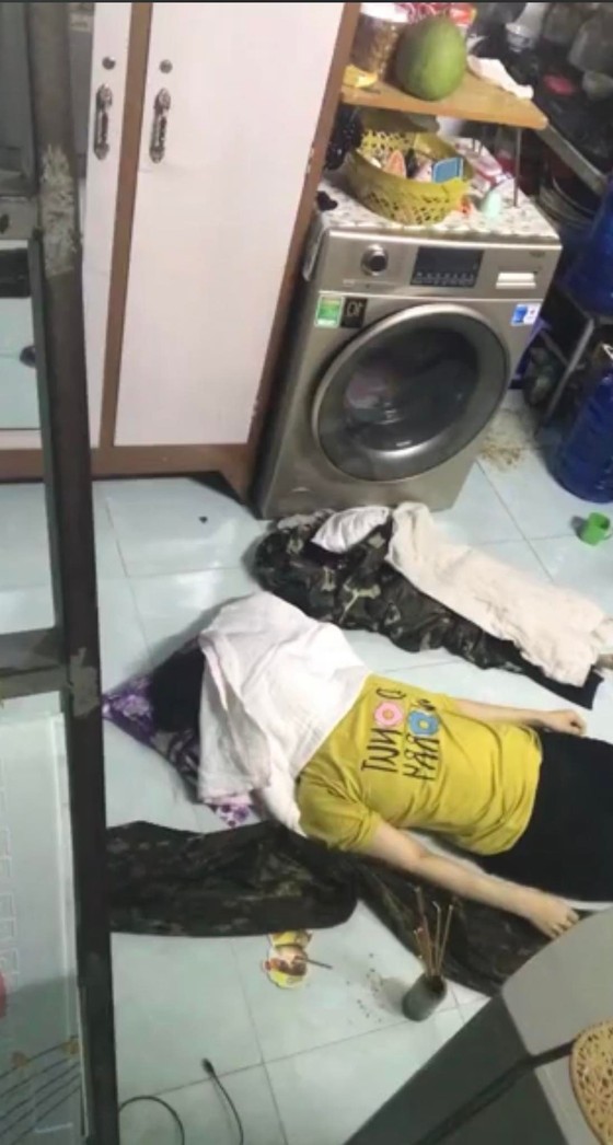 Nghi án mẹ giết con rồi tự tử trong phòng trọ ảnh 1