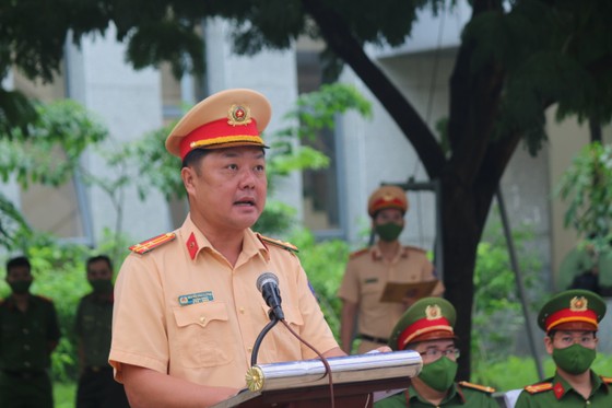 Công an TPHCM ra quân đảm bảo giao thông dịp nghỉ lễ và SEA Games 31 ảnh 1