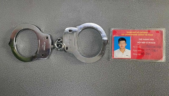 Bắt 2 tên cướp mạo danh công an ảnh 1