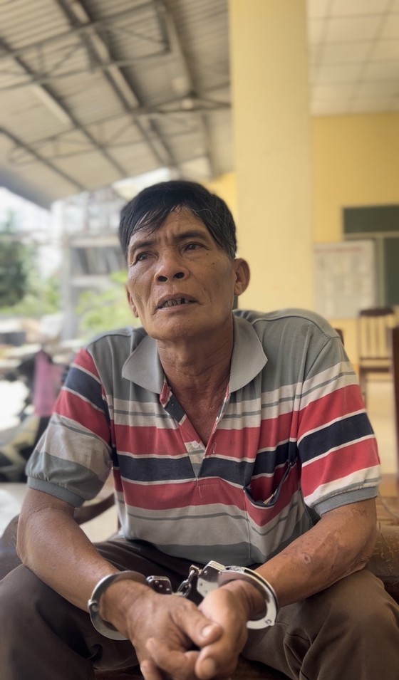 Nghi phạm phóng hỏa đốt nhà khiến 2 chị em tử vong ở TP Thủ Đức khai gì? ảnh 1
