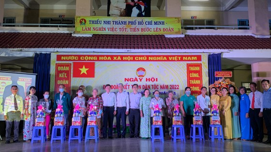 Tăng cường giám sát và lắng nghe, nắm bắt kịp thời tâm tư, nguyện vọng của nhân dân ảnh 5