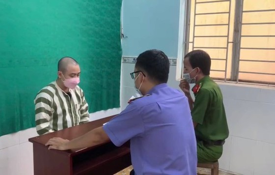 Truy tố diễn viên hài Hữu Tín ảnh 1