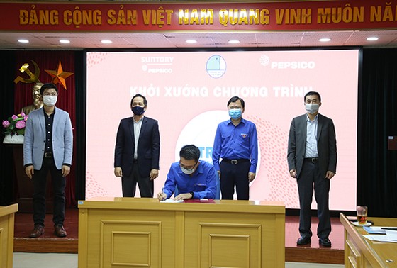 Triển khai chương trình “Triệu bữa cơm” cho người nghèo bị ảnh hưởng dịch Covid-19 ảnh 1 Triển khai chương trình “Triệu bữa cơm” cho người nghèo bị ảnh hưởng dịch Covid-19 ảnh 1