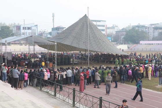 Đang xét xử 9 đối tượng sát hại nữ sinh giao gà ở Điện Biên ảnh 1 Đang xét xử 9 đối tượng sát hại nữ sinh giao gà ở Điện Biên ảnh 1