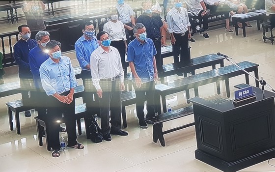 Cựu Bộ trưởng Vũ Huy Hoàng khai gì về bà Hồ Thị Kim Thoa? ảnh 1 Cựu Bộ trưởng Vũ Huy Hoàng khai gì về bà Hồ Thị Kim Thoa? ảnh 1