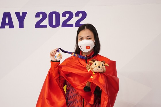 Những tấm huy chương đầu tiên của Đoàn thể thao Việt Nam tại SEA Games 31 ảnh 2 Những tấm huy chương đầu tiên của Đoàn thể thao Việt Nam tại SEA Games 31 ảnh 2