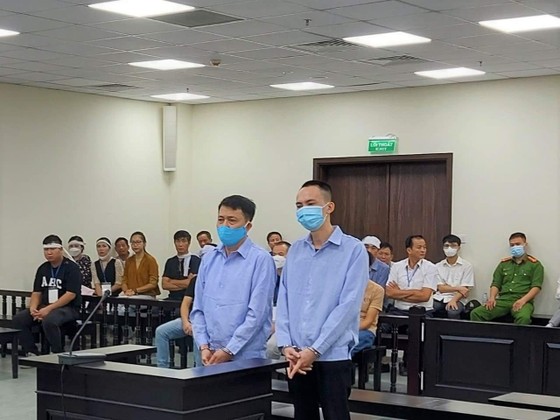 Mức án cao nhất cho nam thanh niên đánh chết người trước cổng viện kiểm sát ảnh 1