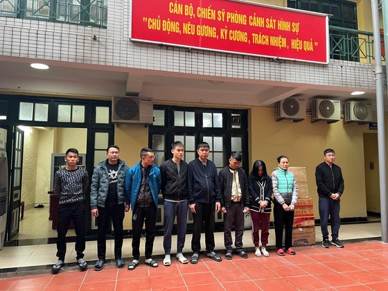 Chuyên viên Sở TN-MT và Sở KHCN điều hành đường dây cá độ 600 tỷ đồng ảnh 3