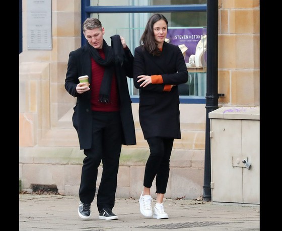 Ivanovic và Schweinsteiger sắp có con đầu lòng ảnh 2