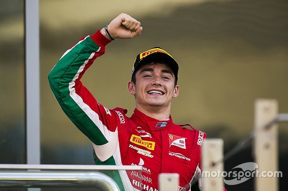 Autosport Awards 2017 - Hamilton và Marquez là 2 nhân vật chính ảnh 6