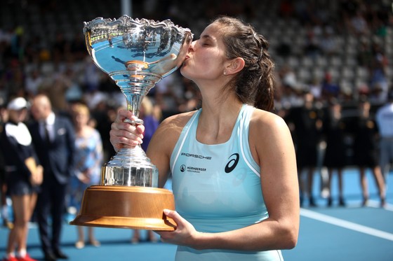 Halep, Svitolina, Goerges giành những danh hiệu đầu tiên trong mùa ảnh 3