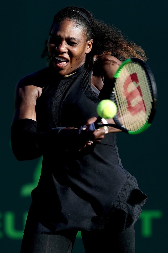 Miami Open 2018: Đúng như dự báo, Osaka loại Serena, thắng trận thứ 8 liên tiếp ảnh 2