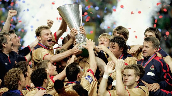 Europa League: Bộ ba 108 tuổi đại chiến Wenger, hay Akinfeev tái ngộ Pháo thủ ảnh 1