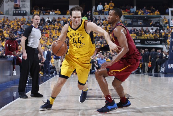 NBA 2017-2018: Cavs thua đau đớn ảnh 1