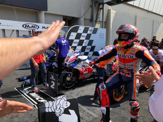 Đua xe mô tô: Dovizioso “đo đường”, Marquez thắng chặng thứ 3 liên tiếp ảnh 4