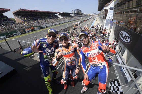 Đua xe mô tô: Dovizioso “đo đường”, Marquez thắng chặng thứ 3 liên tiếp ảnh 7