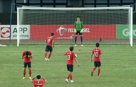“Binh nhì” Son Heung Min liệu có được giải cứu? ảnh 2