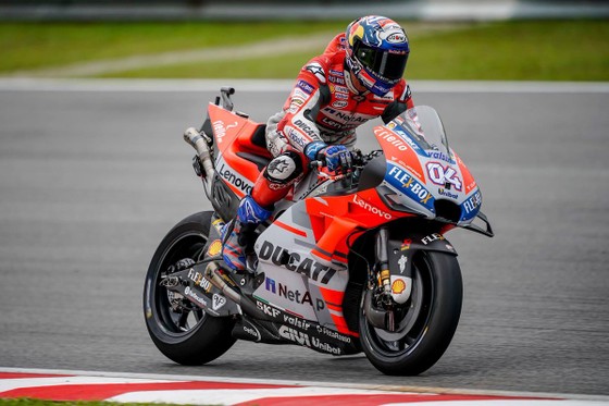 Đua xe mô tô: Dovizioso giành chiến thắng danh dự, Marquez chính thức đăng quang ảnh 1